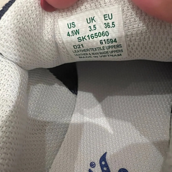 NWOB Saucony Big Kids Wind Lace Up Sneakers in Blue/Pink size 4.5 Wide - Picture 8 of 8